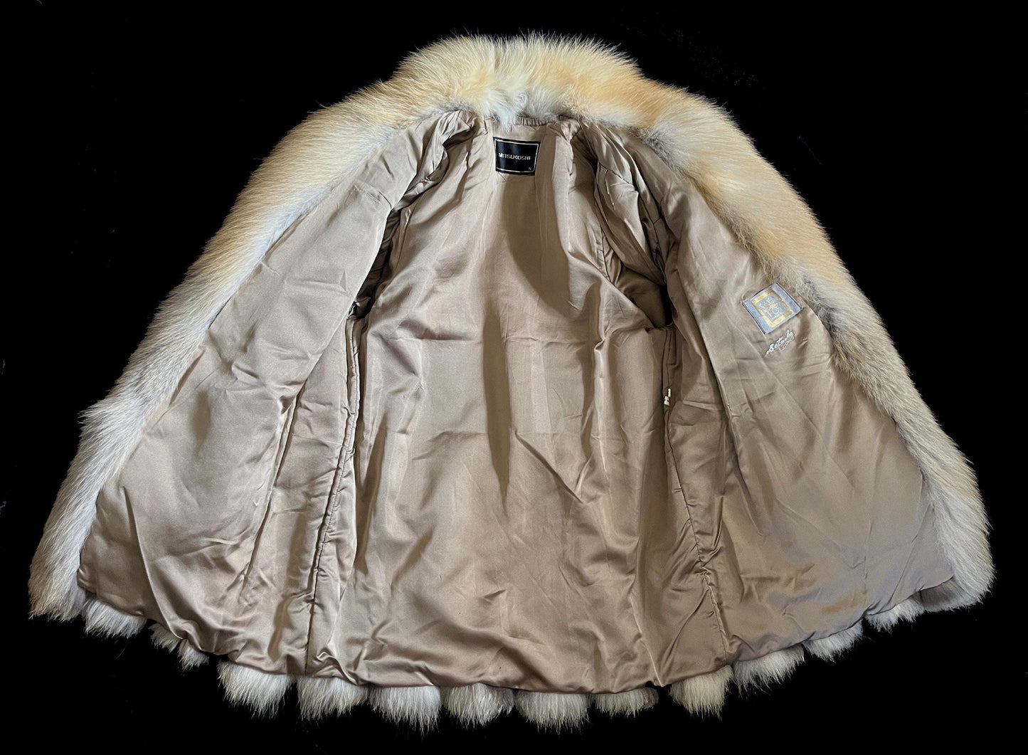 SAGA Golden Island FOX Fur Coat, Real Vintage Mob Wife Style Jacket, Winter Wedding Stroller, 1980s Apres Ski Glam, Crystal Bridal