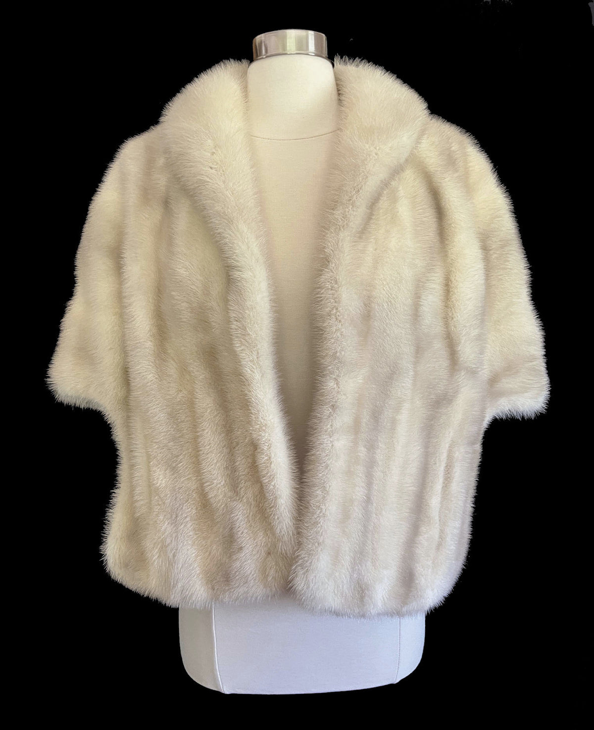 Blonde Ivory Mink Fur Stole
