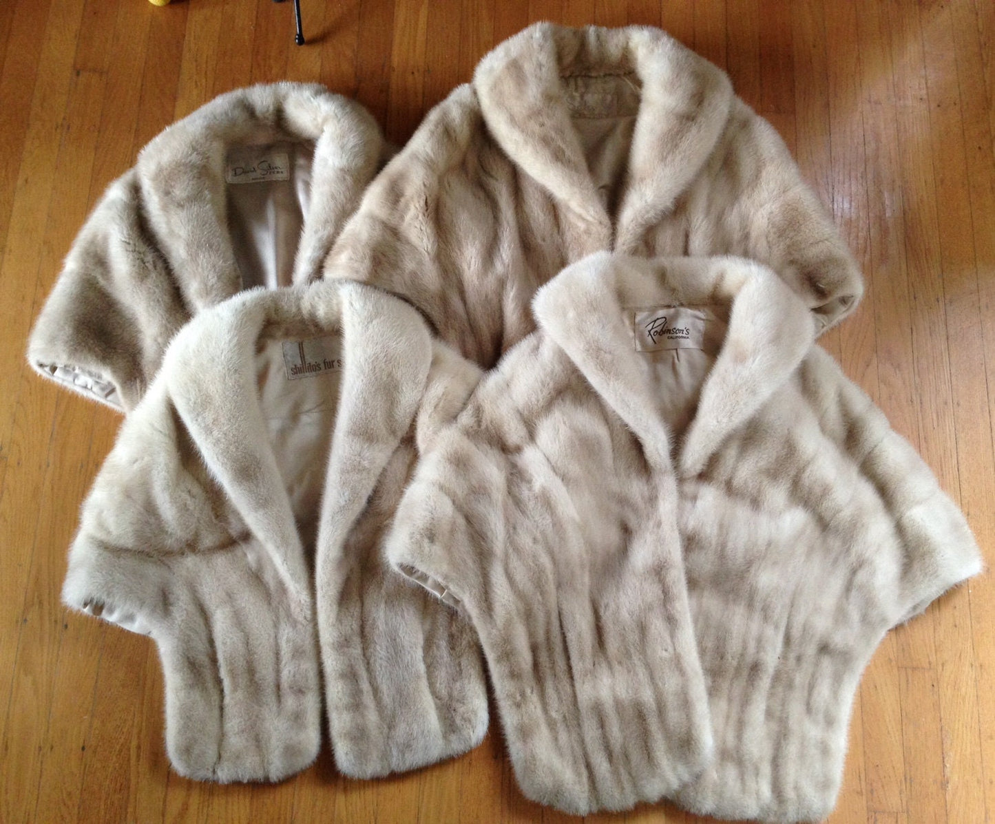 Beautiful mink or fox fur stoles for your wedding, Custom order, Bride bridesmaid gift shawl, Bridal cape jacket, Real vintage fur coat
