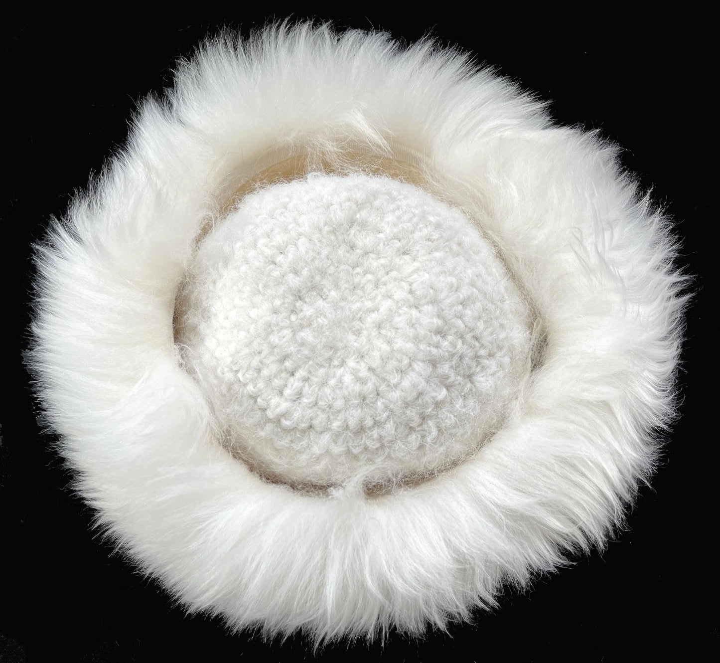 Tuscan Lamb Fur Crochet Hat, Ivory Real Vintage Cap, Beautiful Off-White Shearling Retro Wedding Hat for Fox Coat, Apres Ski Gift, Small
