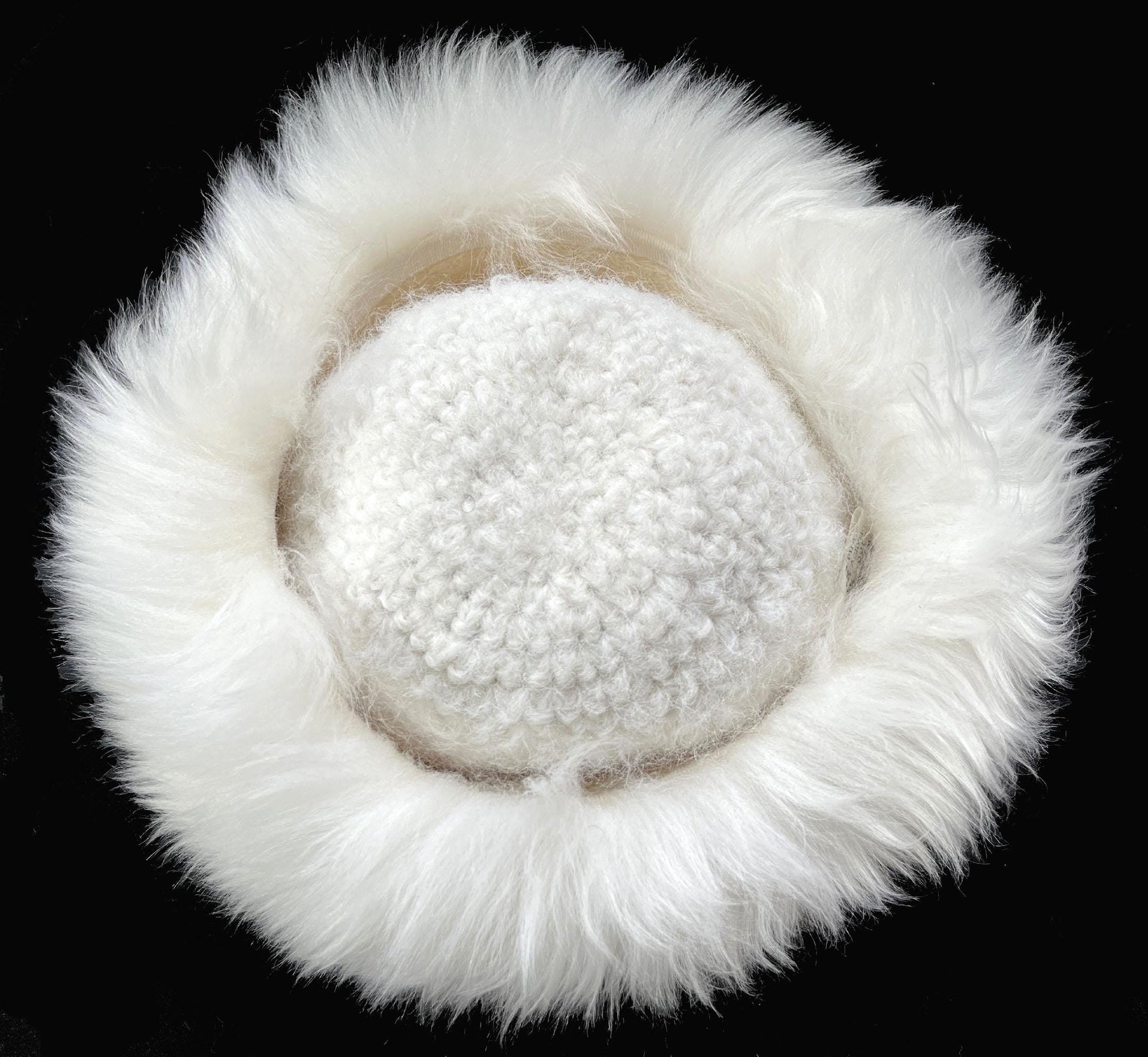 Tuscan Lamb Fur Crochet Hat, Ivory Real Vintage Cap, Beautiful Off-White Shearling Retro Wedding Hat for Fox Coat, Apres Ski Gift, Small