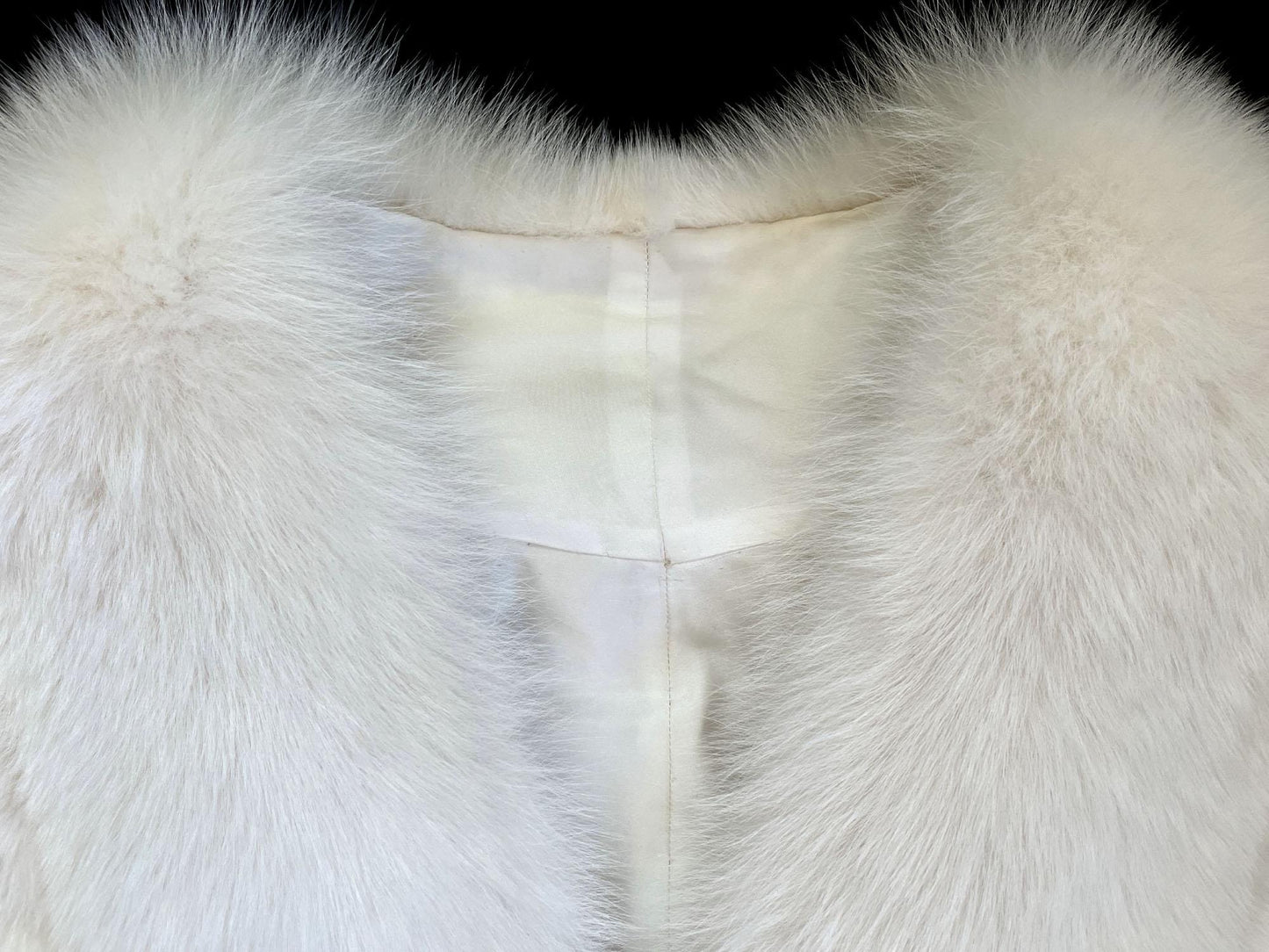 Arctic FOX Fur Cape, Luxury Vintage Stole, Ivory Wedding Bridal Bolero Coat, White Apres Ski Jacket, Mob Wife Shawl Gift, Large