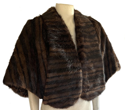 Brown MUSKRAT Striped Fur Cape, Mahogany Vintage Bridal Stole, Mother of the Bride Jacket Gift, Bridesmaid Mink Wedding Shawl