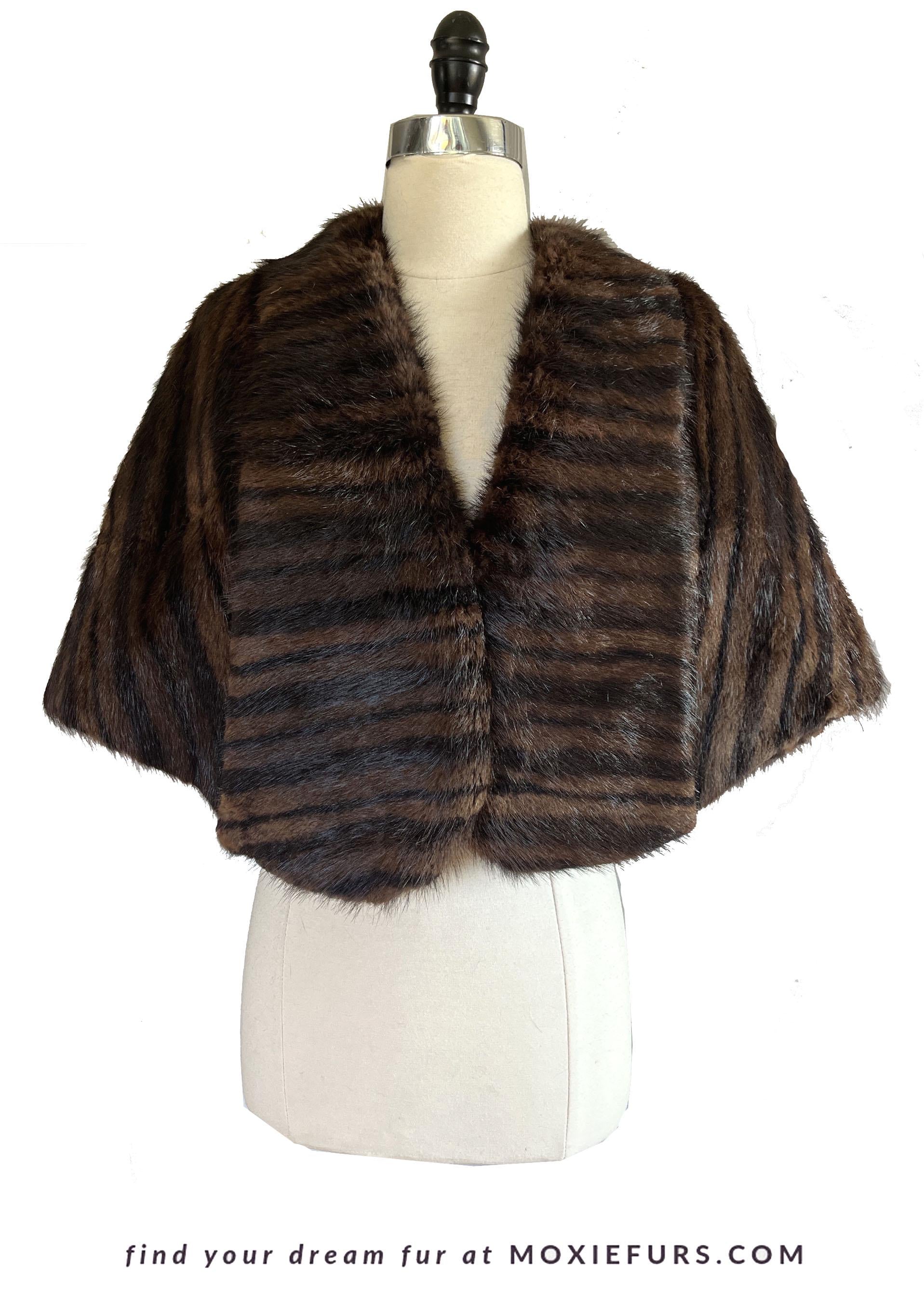 Brown MUSKRAT Striped Fur Cape, Mahogany Vintage Bridal Stole, Mother of the Bride Jacket Gift, Bridesmaid Mink Wedding Shawl