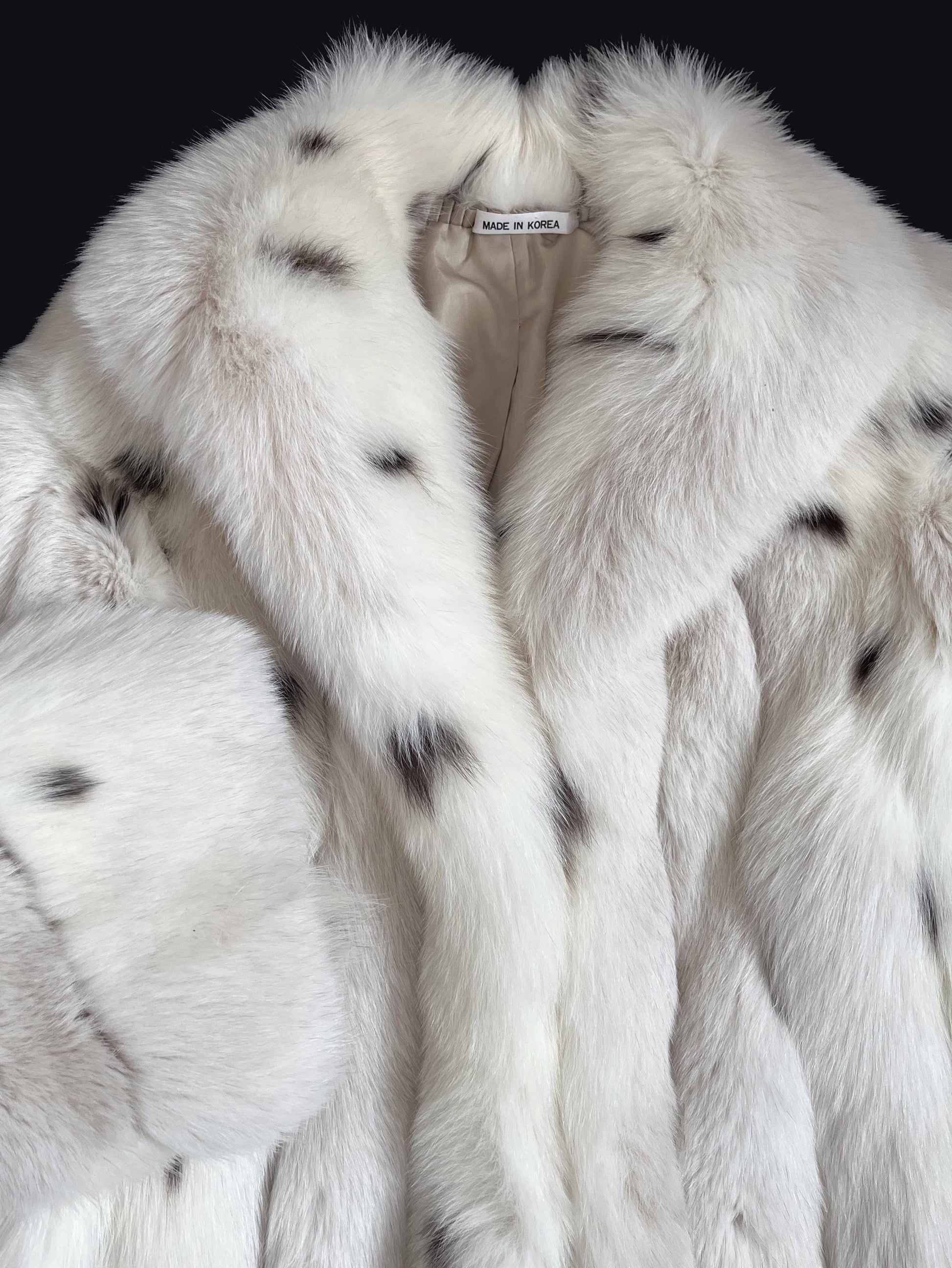 Arctic FOX Spotted Fur Coat, Vintage Winter Wedding Jacket, Mob Wife Style Ivory Bolero, Glam White Apres Ski Bridal Gift