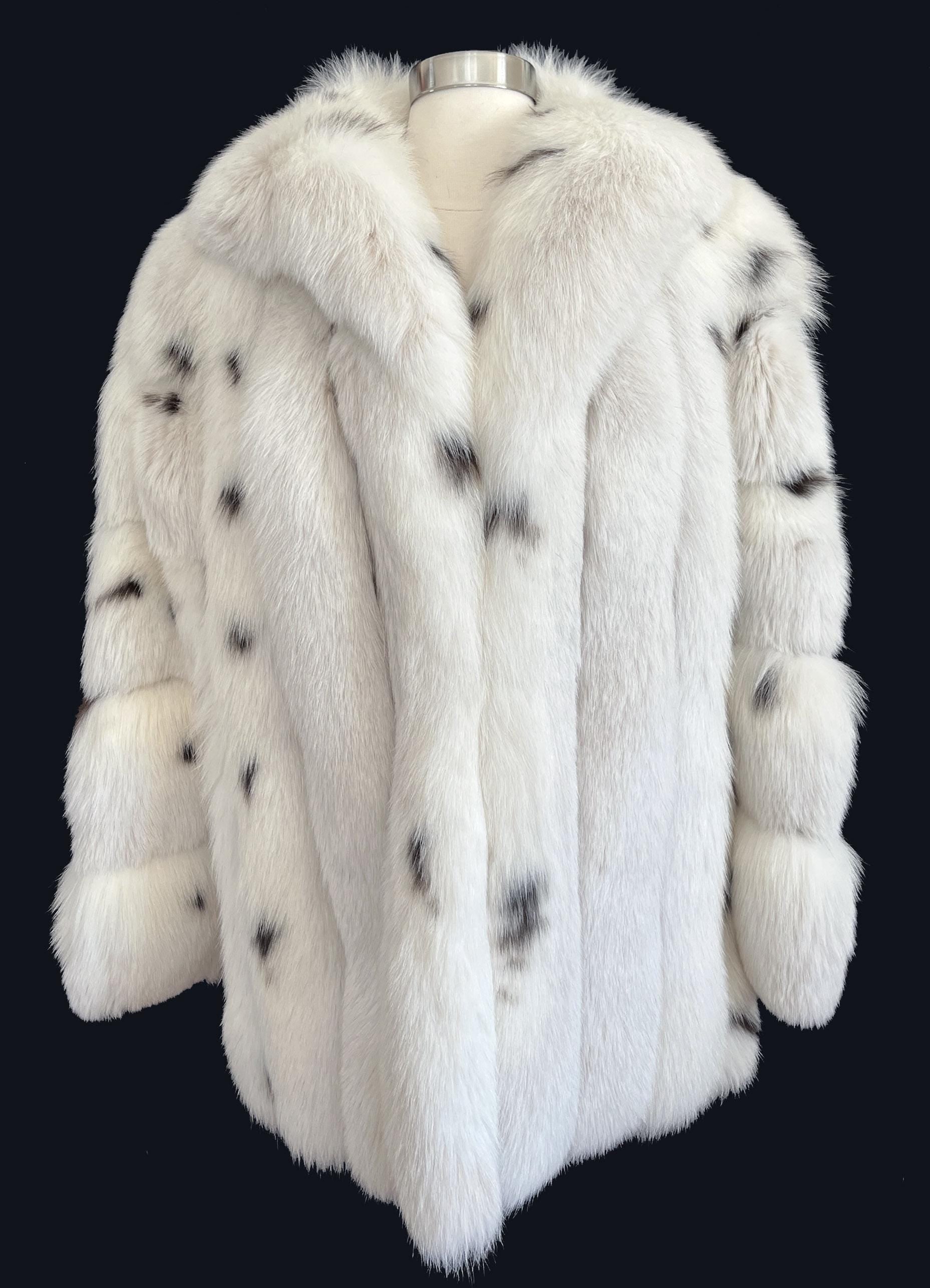 Arctic FOX Spotted Fur Coat, Vintage Winter Wedding Jacket, Mob Wife Style Ivory Bolero, Glam White Apres Ski Bridal Gift