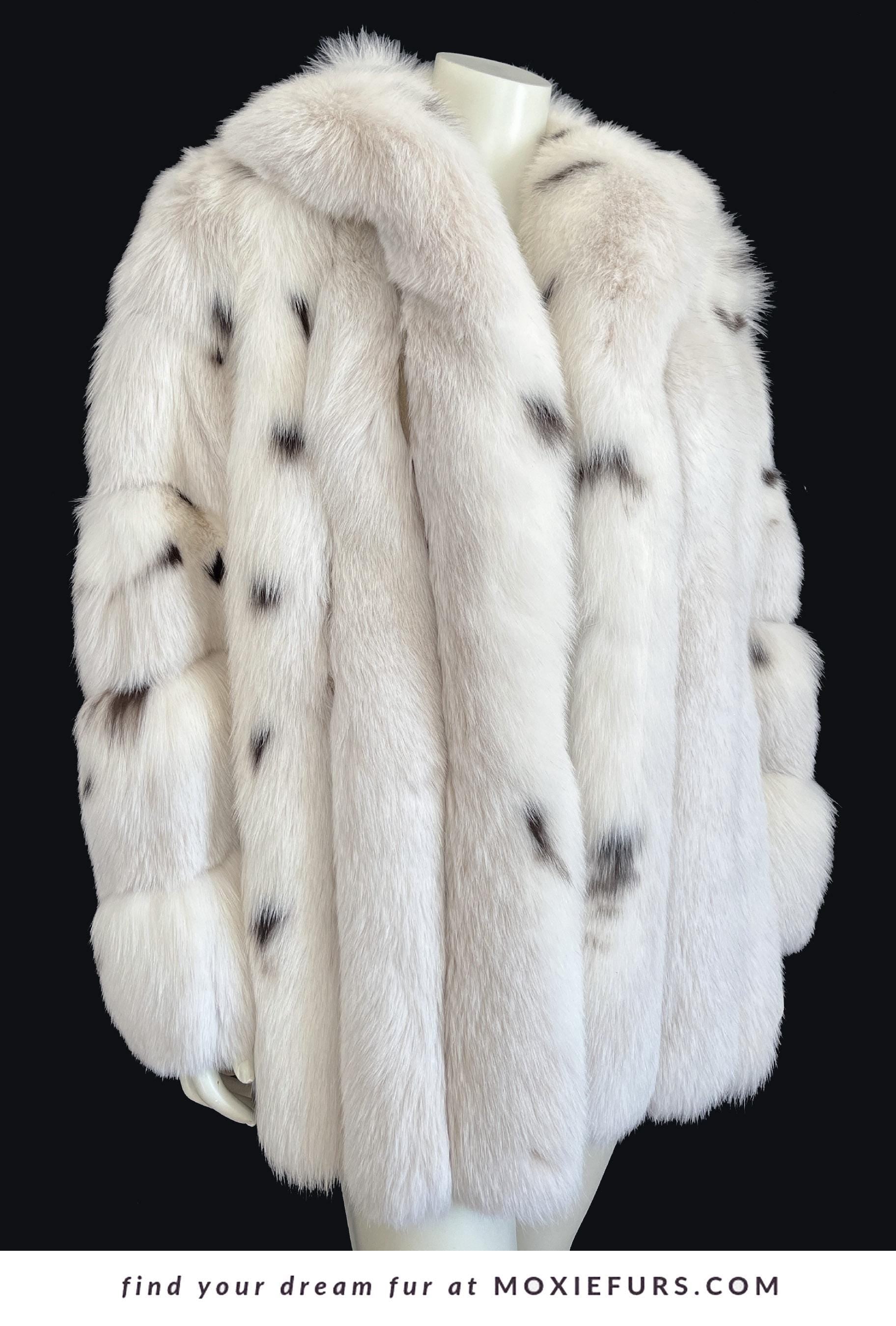 Arctic FOX Spotted Fur Coat, Vintage Winter Wedding Jacket, Mob Wife Style Ivory Bolero, Glam White Apres Ski Bridal Gift