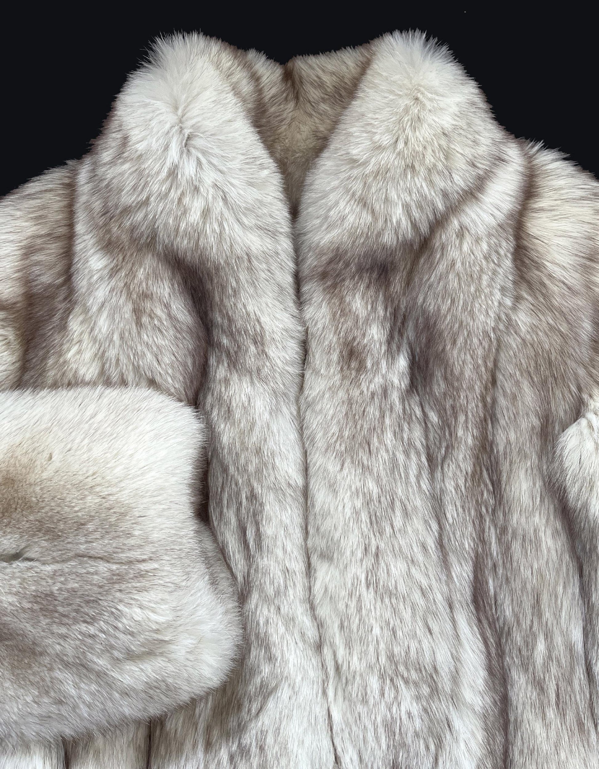 Full Length Norwegian FOX Fur Coat, Ivory Real Vintage Winter Wedding Long Jacket, Mob Wife Style, Long White Bridal Stole Gift, Apres Ski