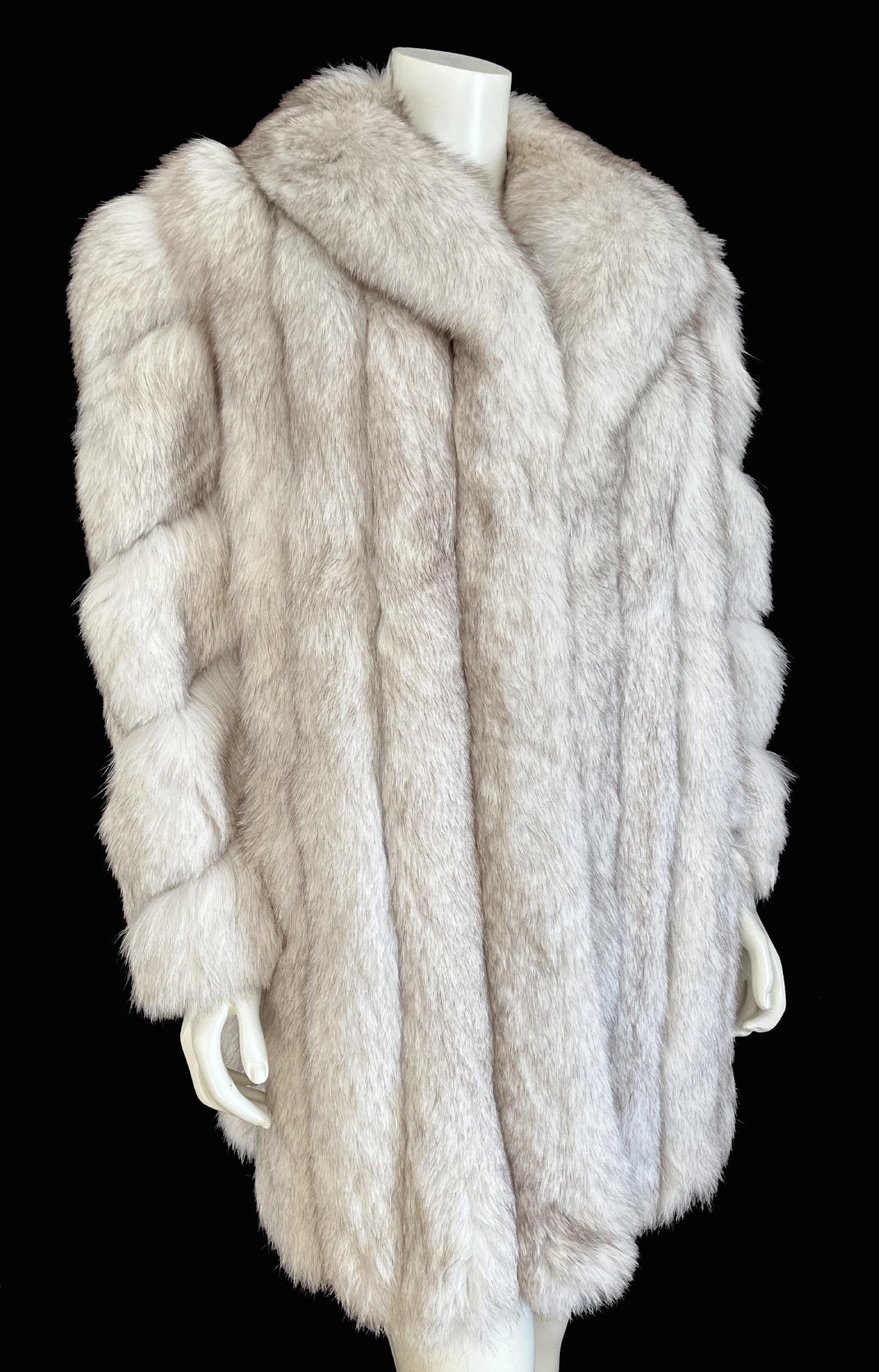 Norwegian FOX Fur Coat, Ivory Vintage Winter Wedding Jacket, White Bridal Stroller, 1980s Apres Ski Gift, Mob Wife Fit, Large XL Plus