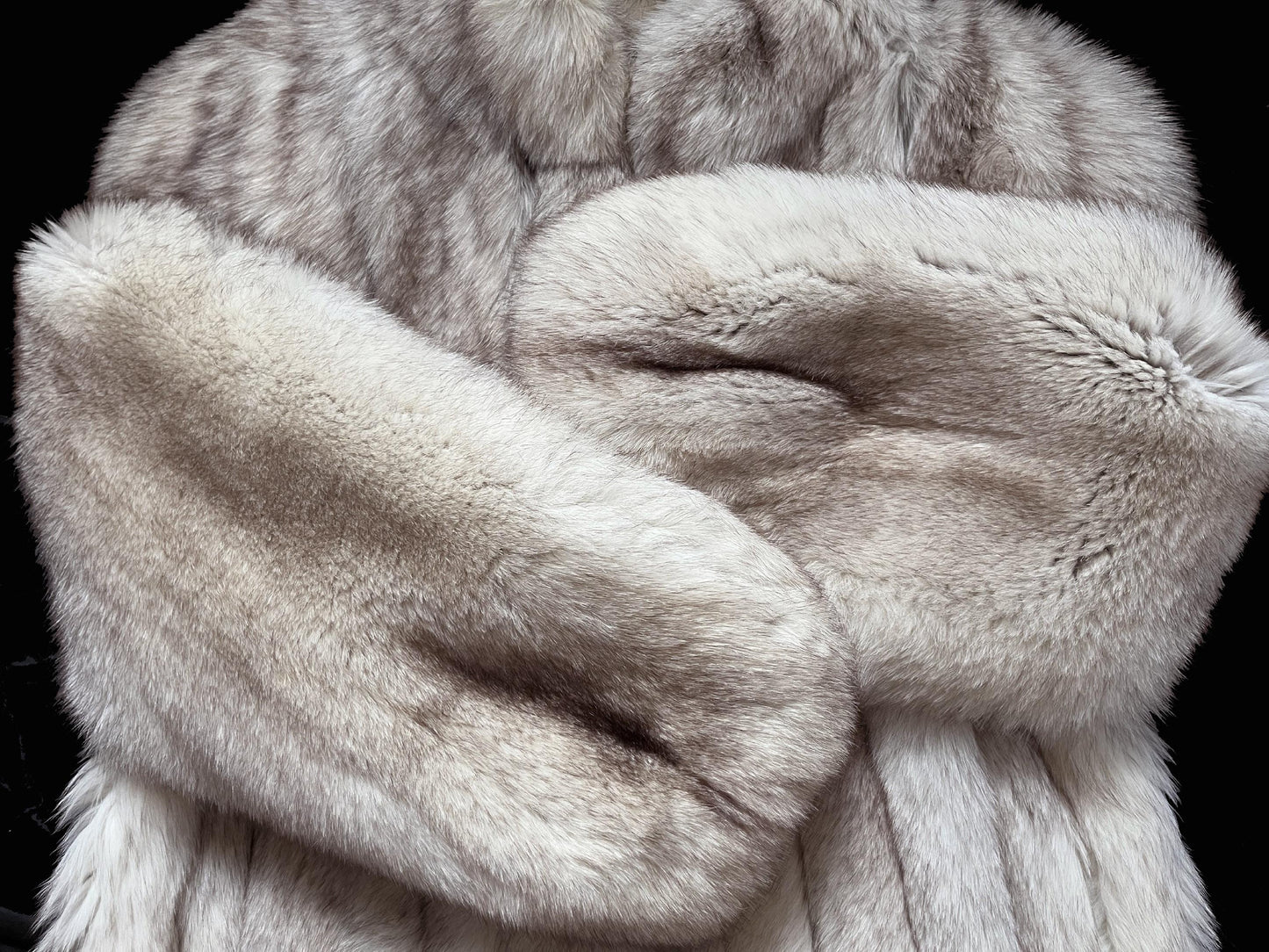 Norwegian FOX Fur Full Length Coat, Real Vintage Winter Wedding Jacket, Ivory White Bridal, Apres Ski, Mob Wife Style, Large XL Plus
