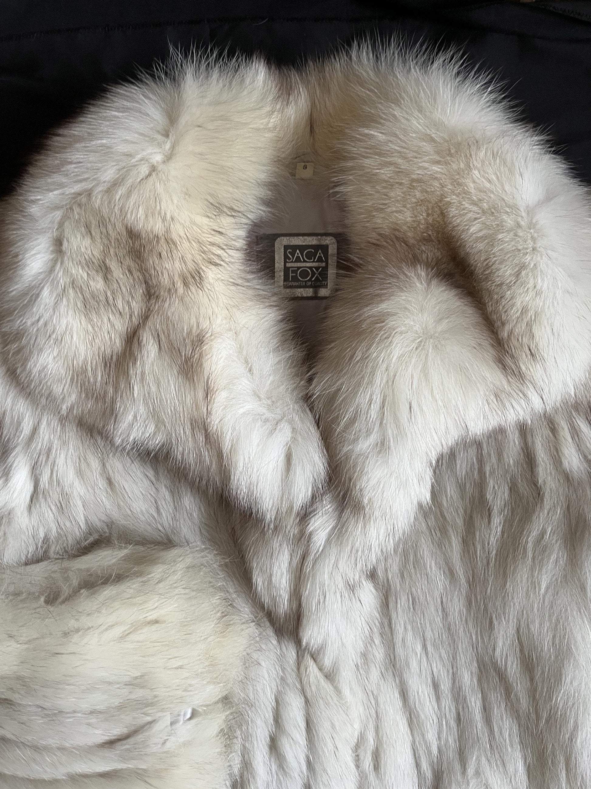 SAGA Norwegian FOX Fur Coat, Apres Ski Gift, Mob Wife Style, Ivory Winter Wedding Jacket, Real Vintage White Bridal Bolero, Small