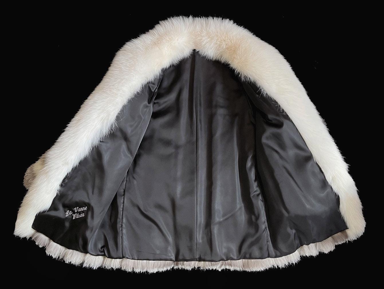 FOX Fur Coat, Diva Apres Ski Gift, Mob Wife Aesthetic, Vintage Tuxedo Jacket, Winter Wedding Bridal Stroller, Arctic Crystal Silver