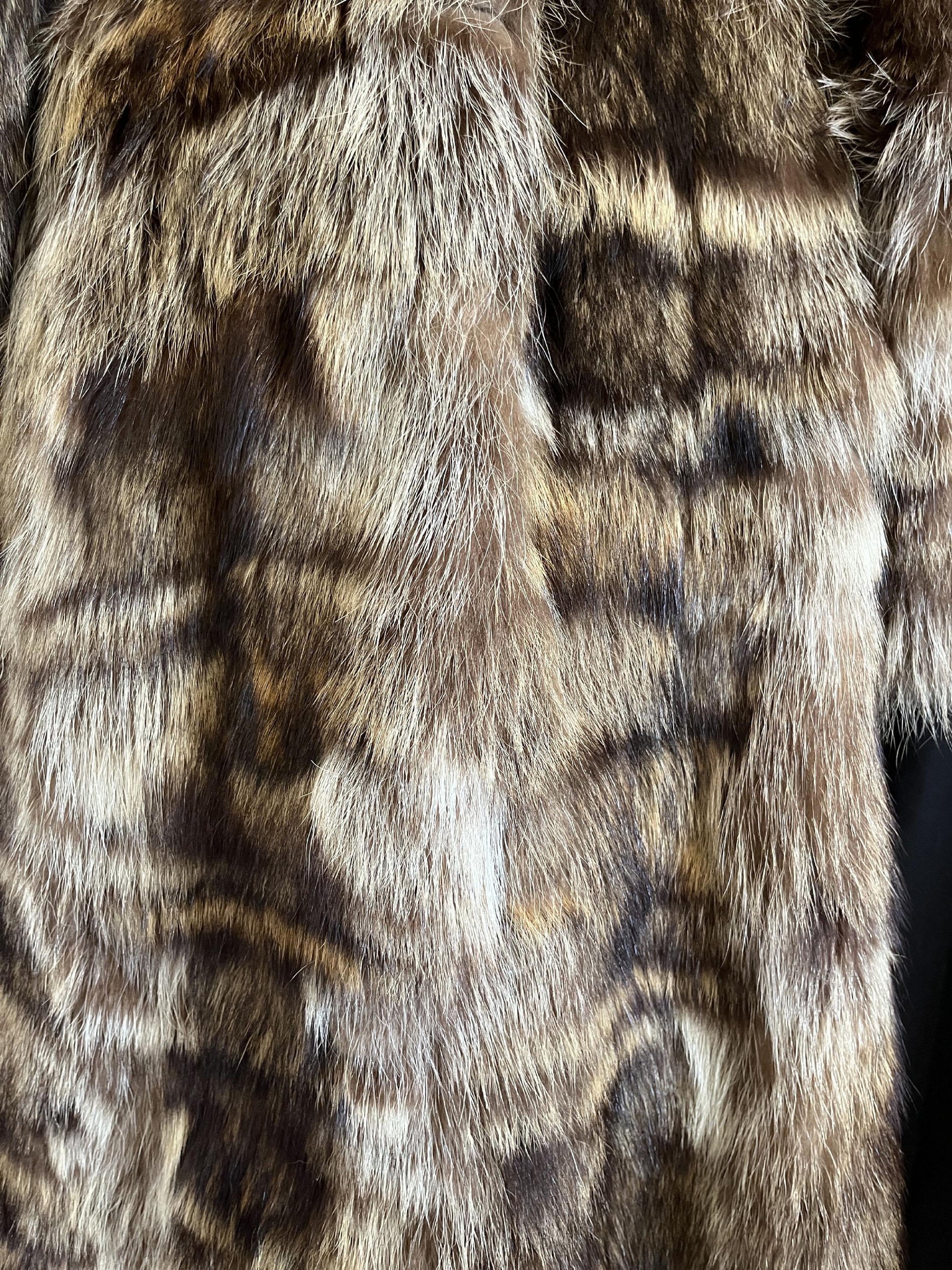 RACCOON Fur Coat, Real Vintage Full Length Jacket, Mob Wife Style Gift, Brown Fluffy Collar