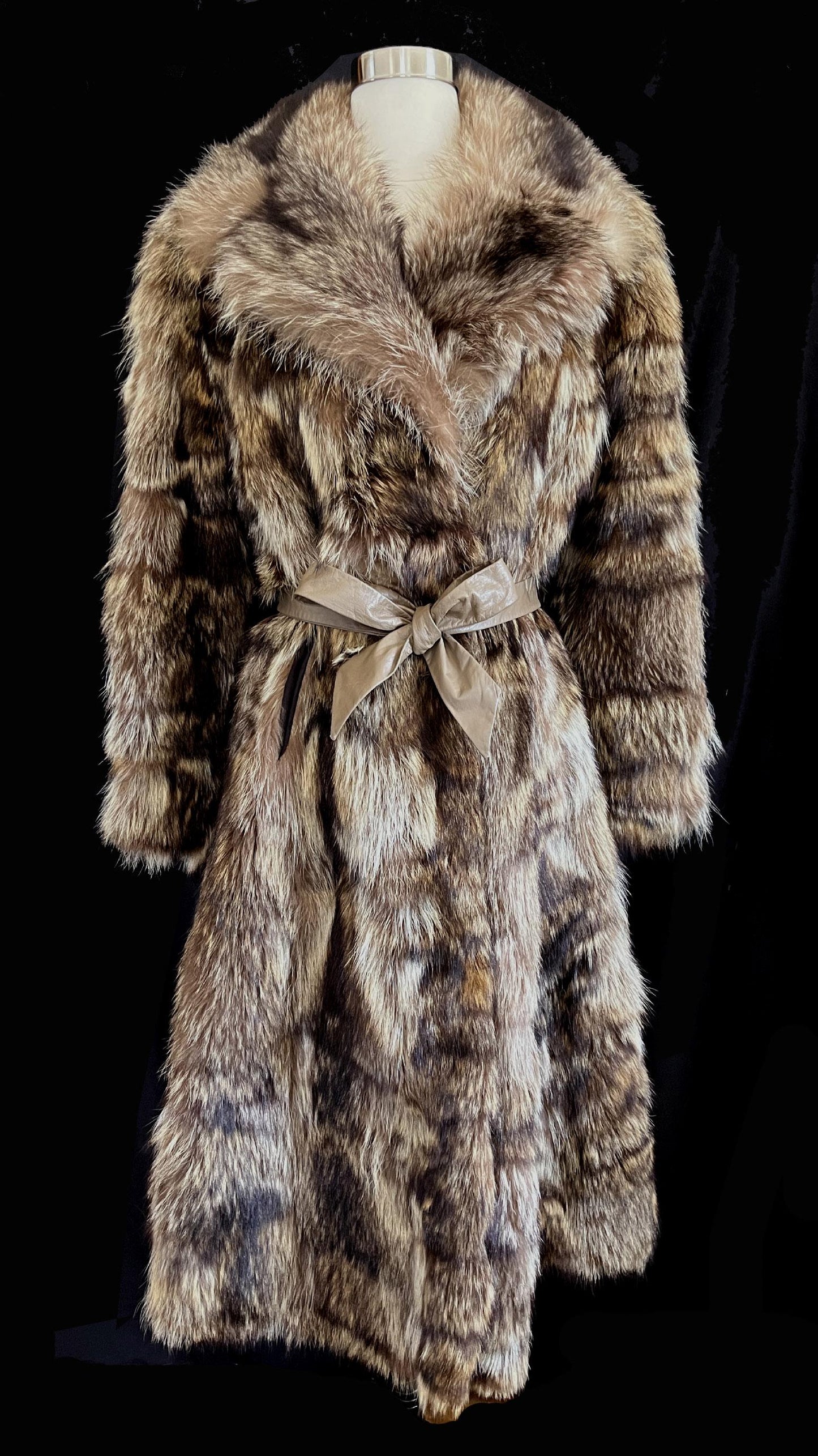 RACCOON Fur Coat, Real Vintage Full Length Jacket, Mob Wife Style Gift, Brown Fluffy Collar