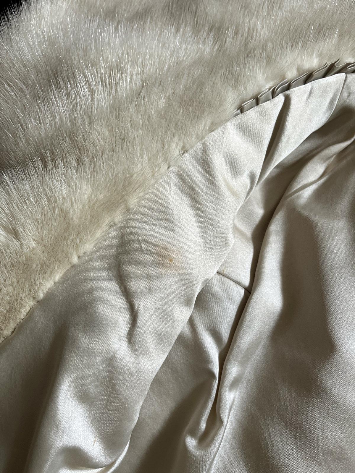 Azurene MINK Fur Stole, Ivory Real Vintage Wrap, Winter Wedding Cape, Rustic Bridal Shawl Gift, Great Gatsby Party White Vintage Coat, Large