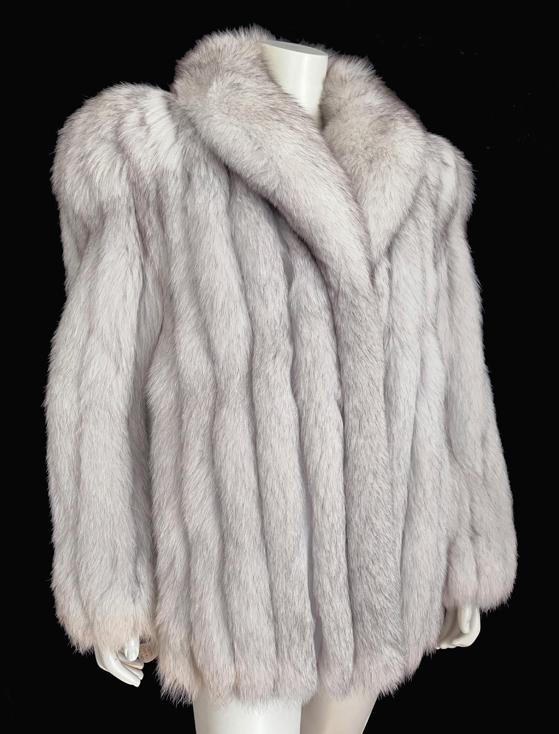 Norwegian FOX Fur Coat, Mob Wife Style, Real Vintage Winter Wedding Bridal Jacket, White Ivory Fox Apres Ski Bolero Gift, Large XL Plus