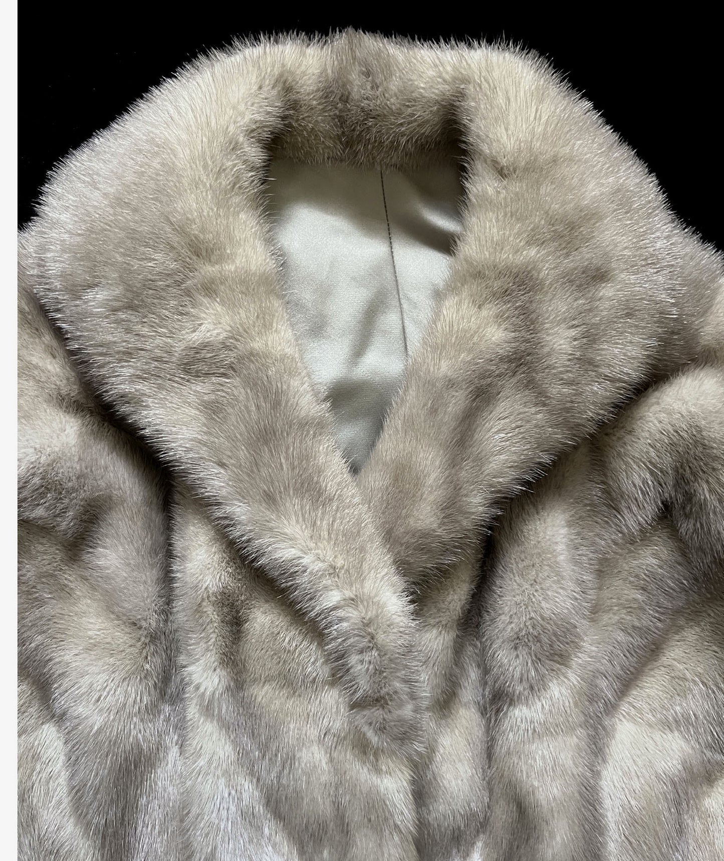 Sapphire Mink Fur Stole
