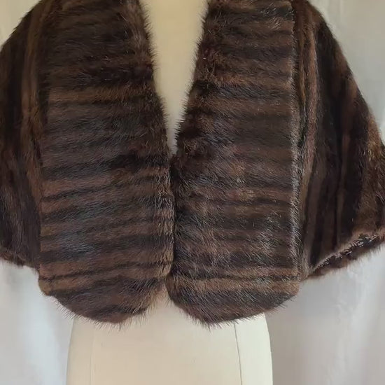 Brown MUSKRAT Striped Fur Cape, Mahogany Vintage Bridal Stole, Mother of the Bride Jacket Gift, Bridesmaid Mink Wedding Shawl