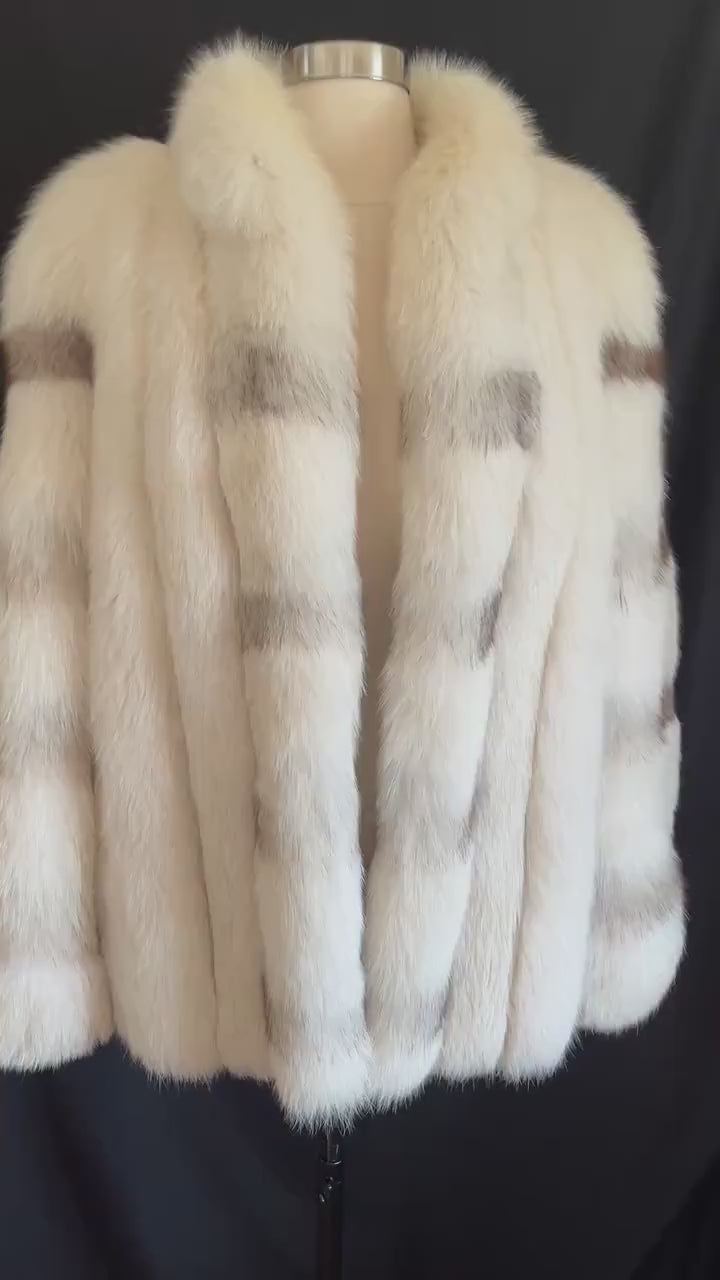 Arctic FOX Fur Coat, Vintage Ivory Winter Wedding Jacket, White Bridal Bolero Stole, Mob Wife Glam, Apres Ski Gift