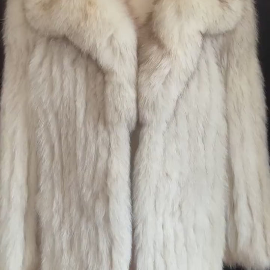 SAGA Norwegian FOX Fur Coat, Apres Ski Gift, Mob Wife Style, Ivory Winter Wedding Jacket, Real Vintage White Bridal Bolero, Small